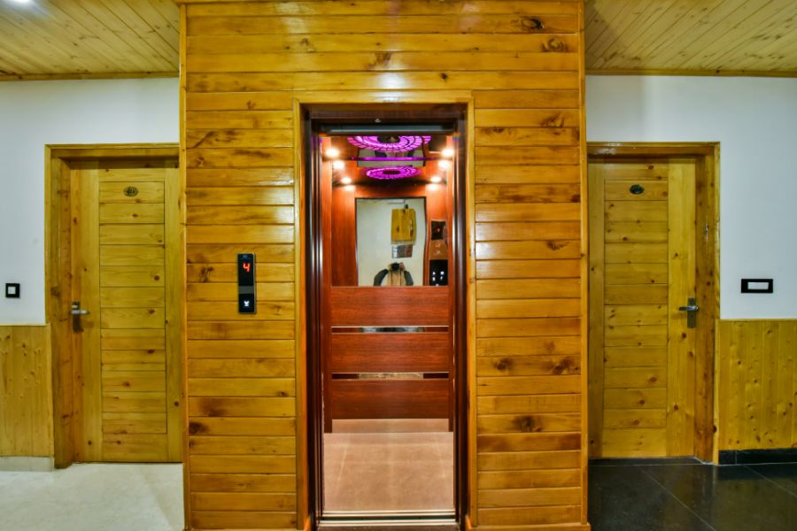 Hotel Mountain Nest Manali