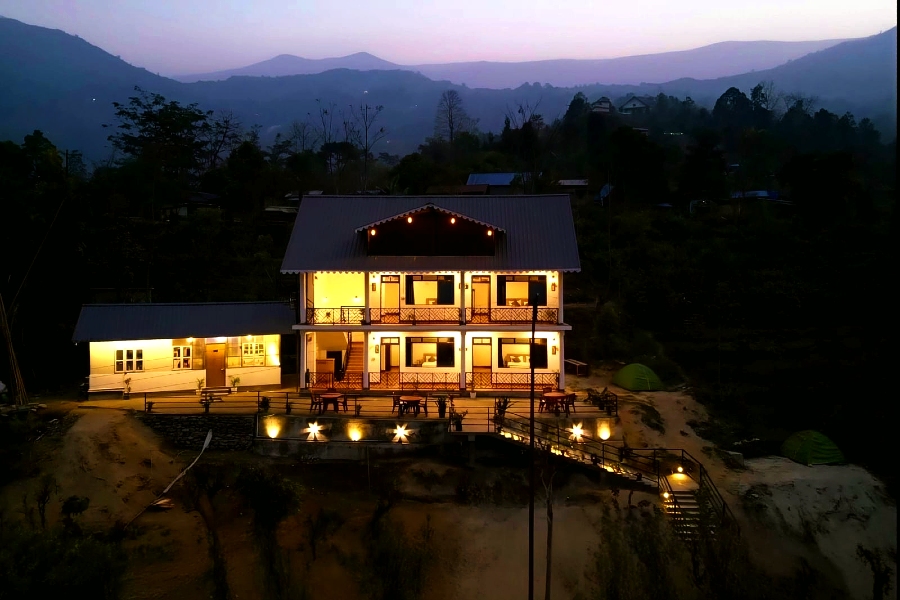 Khamri Homestay Sittong